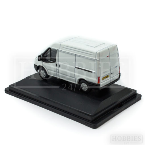 Oxford Frozen White New Ford Transit 1/76 Picture 3
