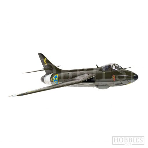 Airfix Hawker Hunter F4-F5 1/48 Scale Picture 2