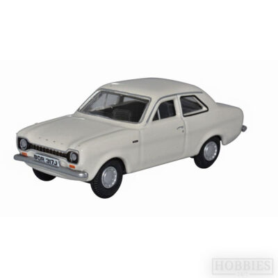 Oxford Diecast Ermine White Ford Escort Mk1 1/76 Scale