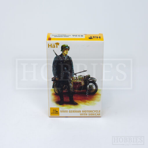 Hat WWII German Motobike & Side Car Army Figures 1/72 Scale