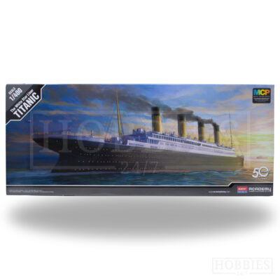 Academy RMS Titanic 1/400 Scale