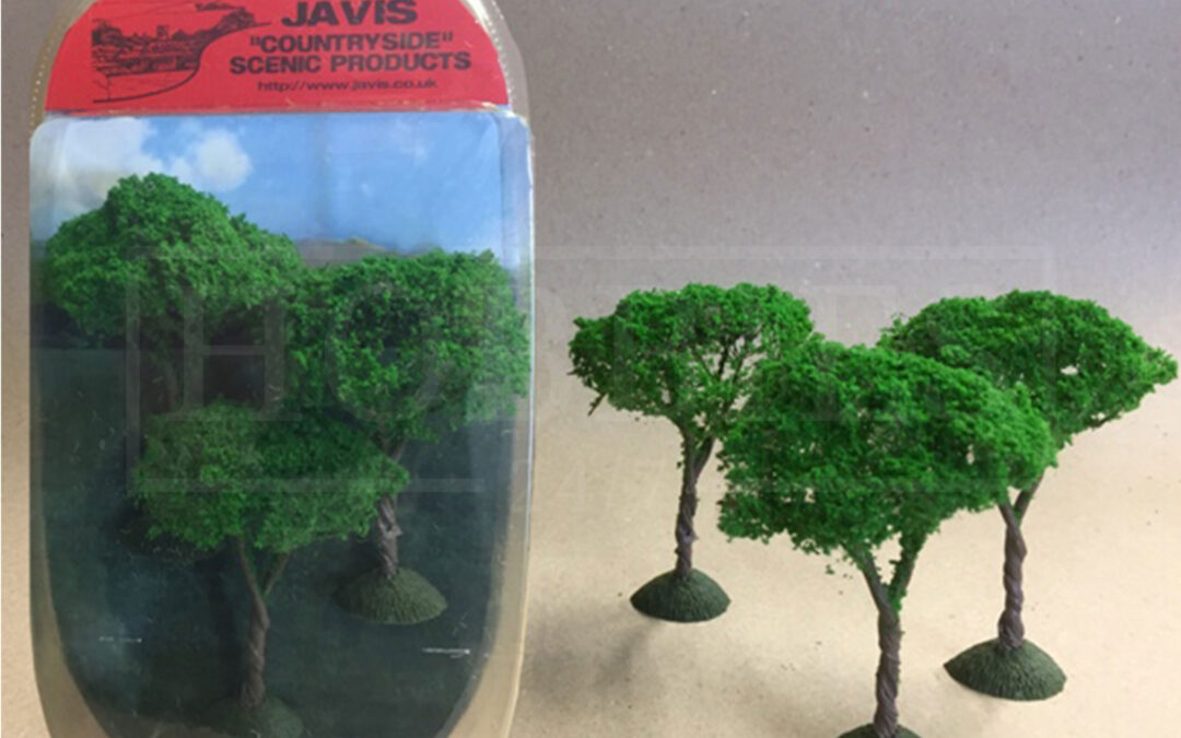 Javis Countryside 3 Pack Of 100mm Trees OO Gauge