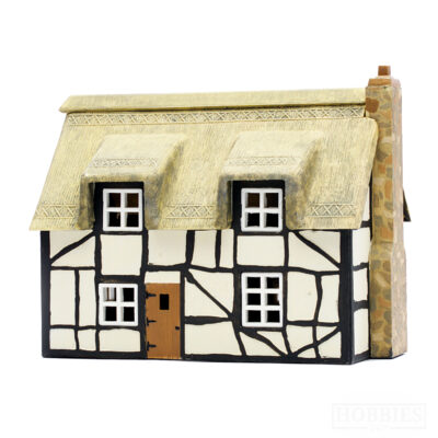 Thatched Cottage Dapol OO HO Gauge Kit