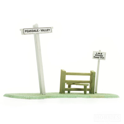 Signpost and Stile Dapol OO HO Gauge Kit