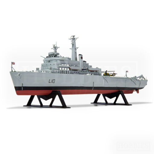 Airfix HMS Fearless 1/600 Scale Picture 2