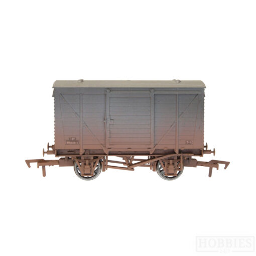 Dapol Ventilated Van Br Grey Weathered 00 Gauge