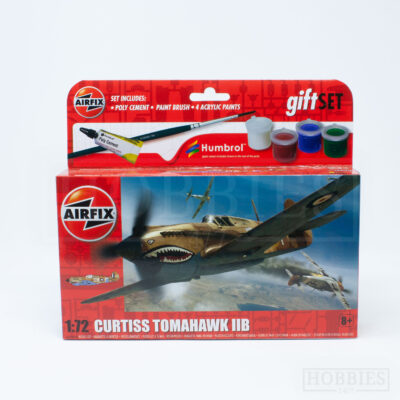 Airfix Gift Set Curtiss Tomahawk 1/72 Scale