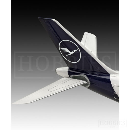 Revell Airbus A380-300 Lufthansa 1/144 Scale - Image 3